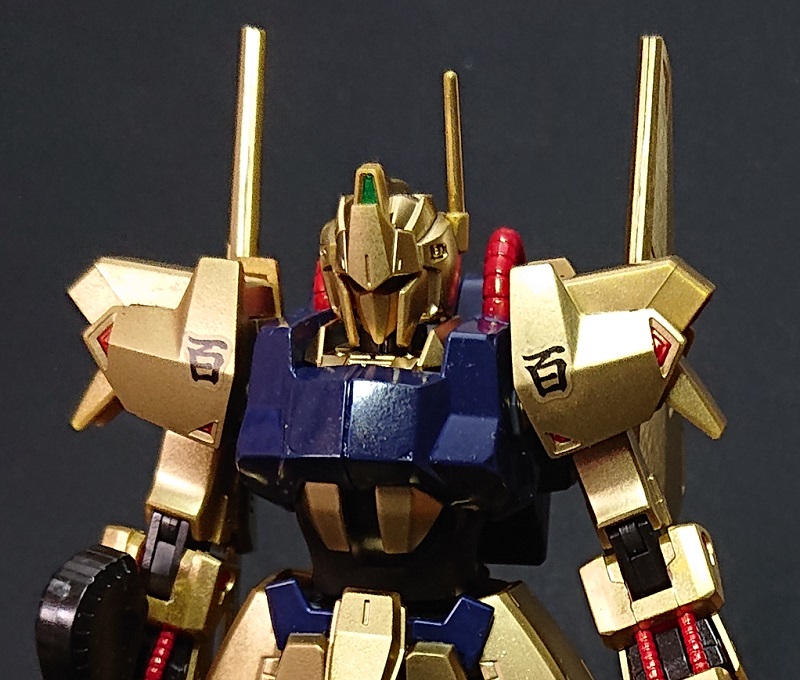 This picture is the Hyaku-Shiki-Photos with black back ground color