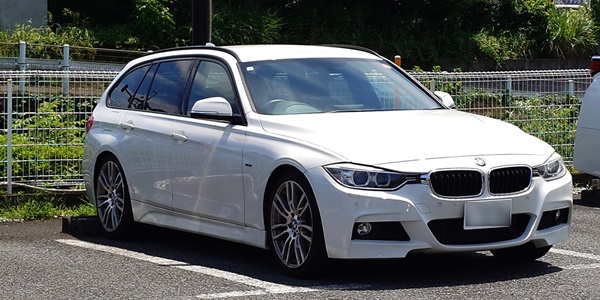 BMW3ツーリングの写真