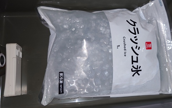 ICEBOXのクーラー内の氷の写真